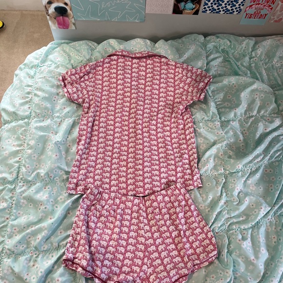 Roller Rabbit Pajamas - Picture 3 of 6